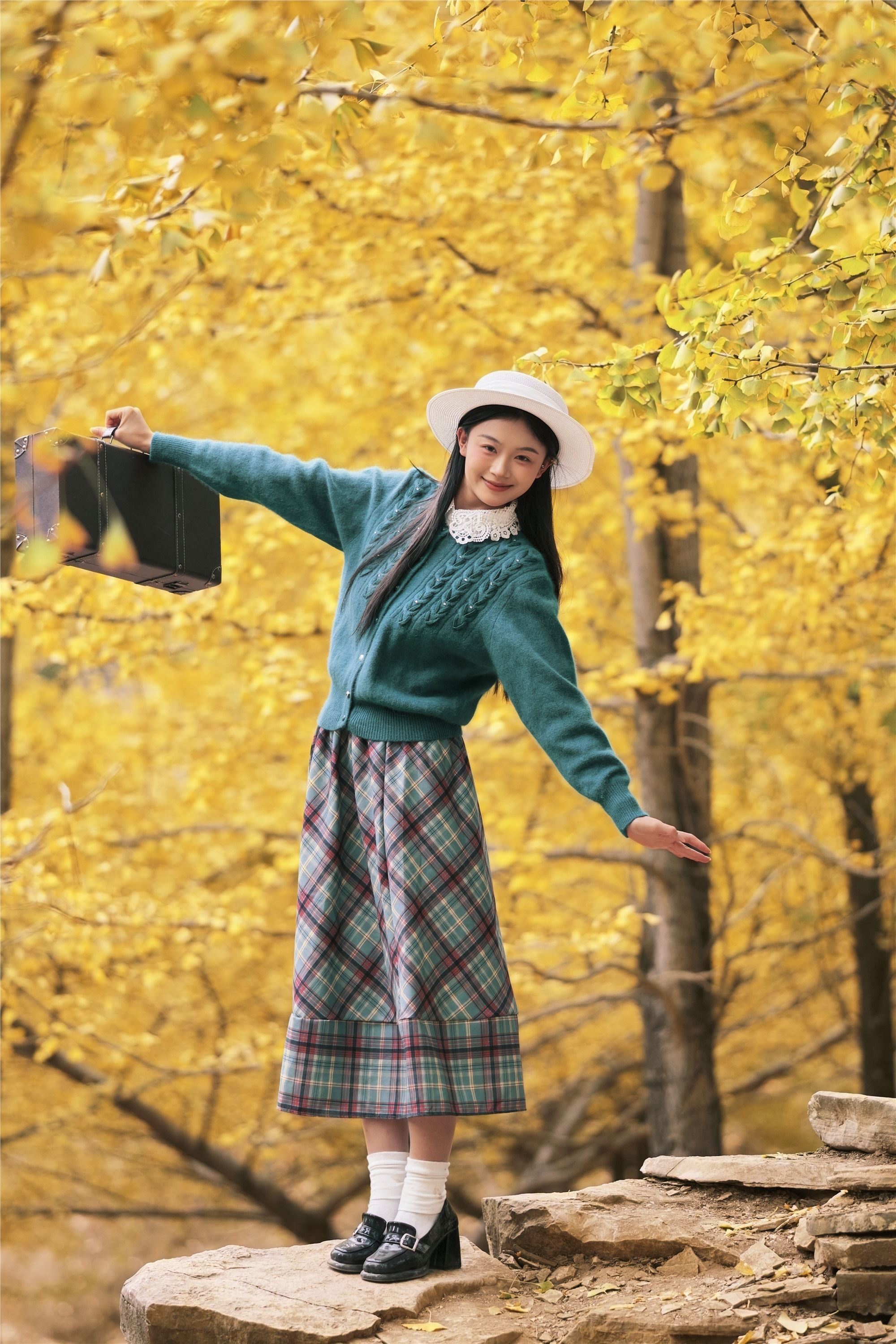 YITUYU艺图语 2025.01.25 复古银杏 小番茄